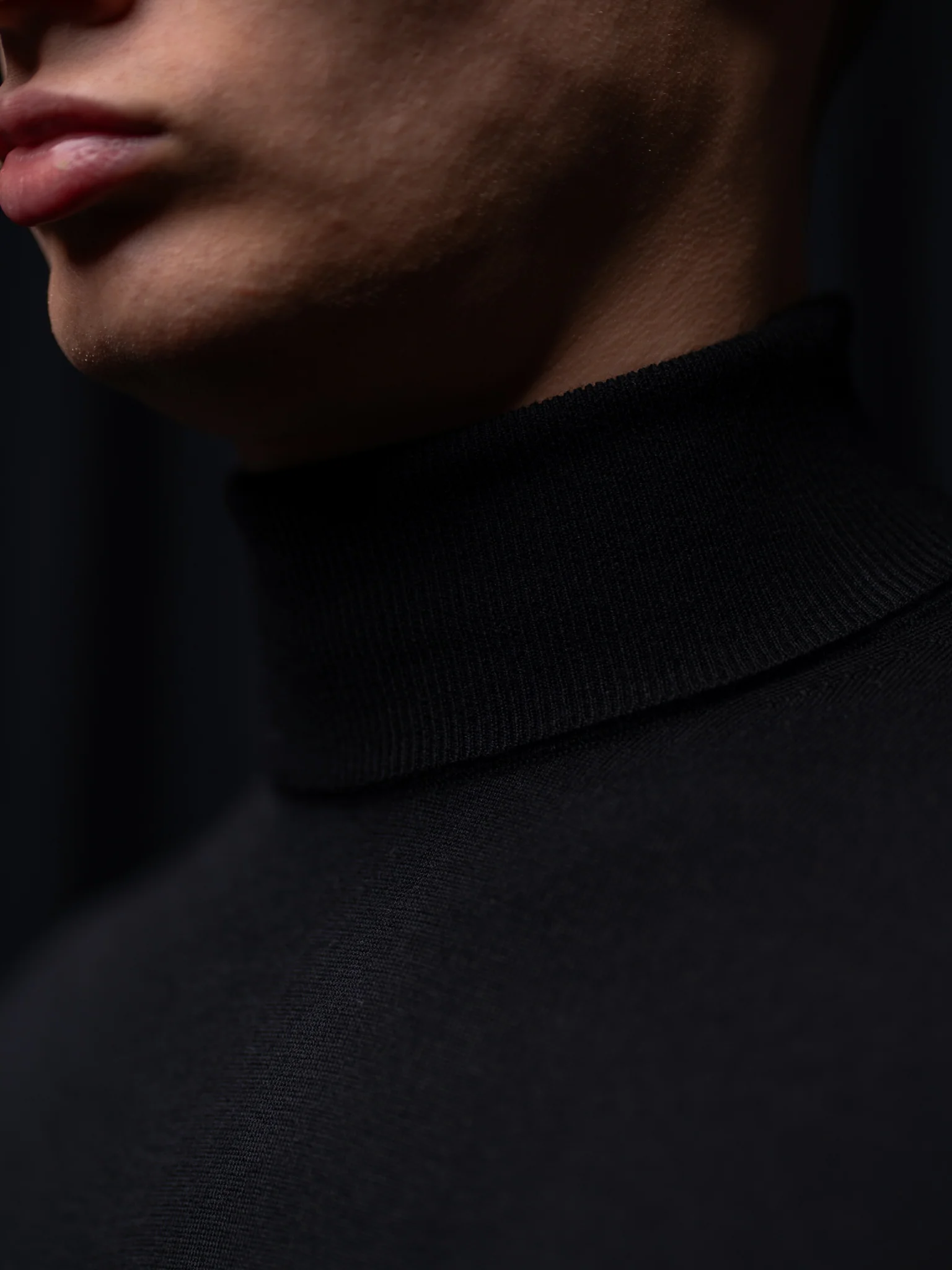 GLAZOMER Rollkragenpullover, schwarz - Image 6